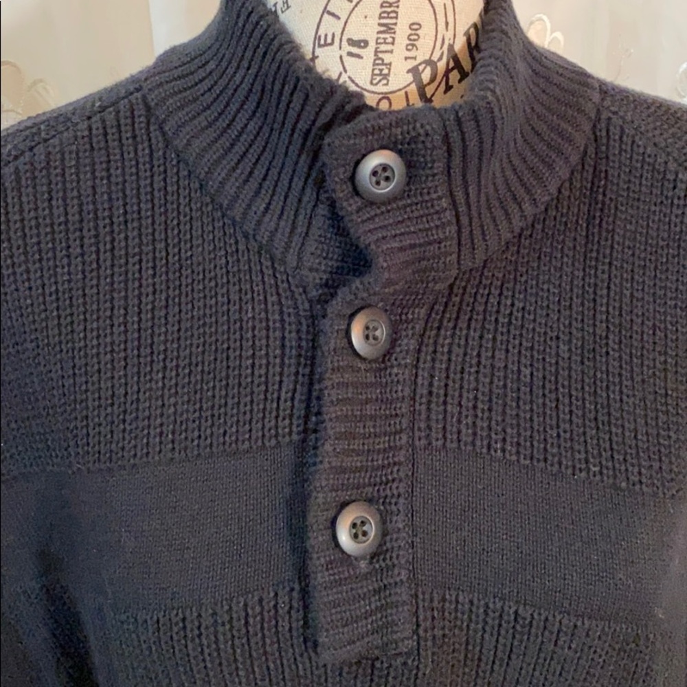 Extra Large American Rag Sweater - Picture 2 of 4